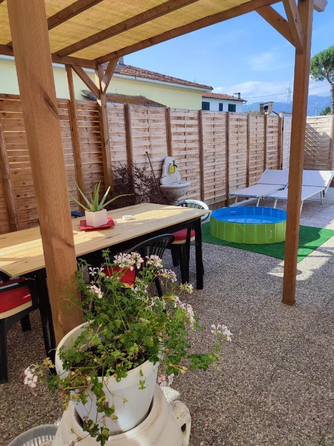 Vila House Viareggio Exteriér fotografie